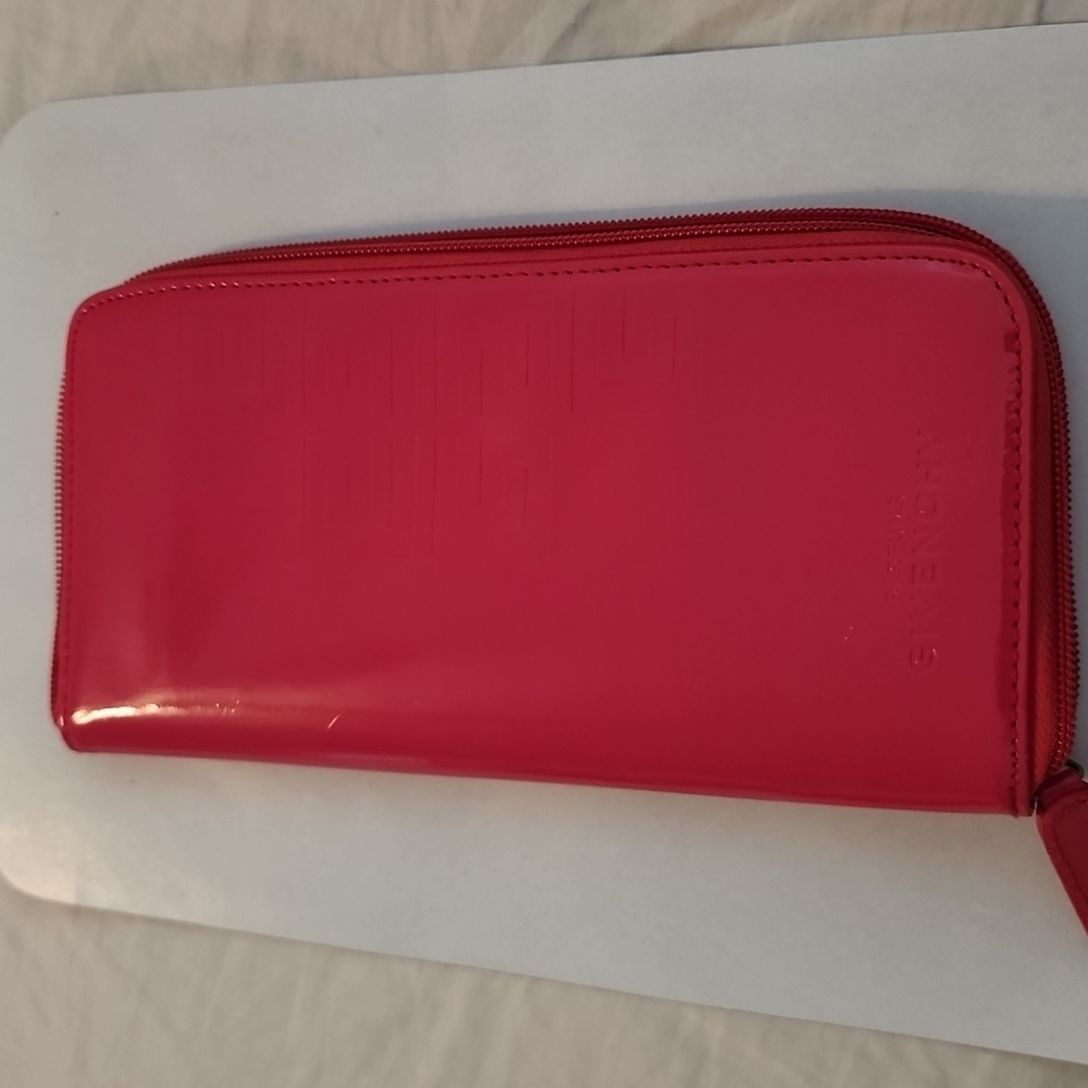 Givenchy Parfume travel holder (passport, vaccine card, boarding pass)